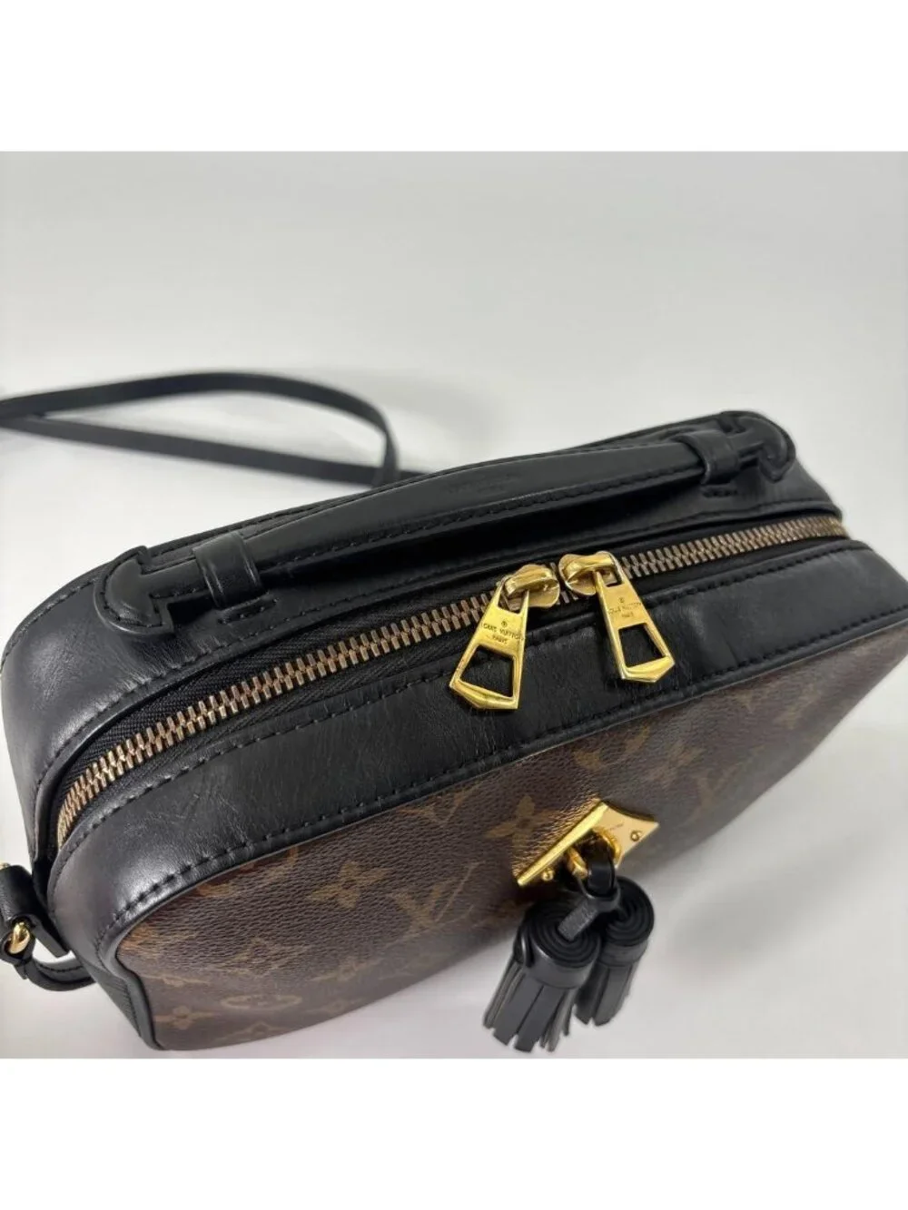 Louis Vuitton Super Shoulder Bag Monogram Saintonge Black